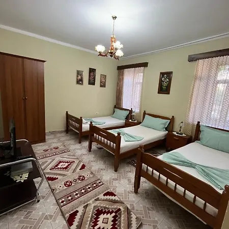Adi Doga Guest house Berat