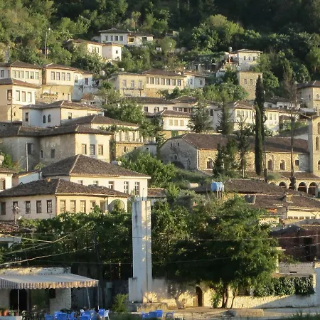 Pensjonat Adi Doga *