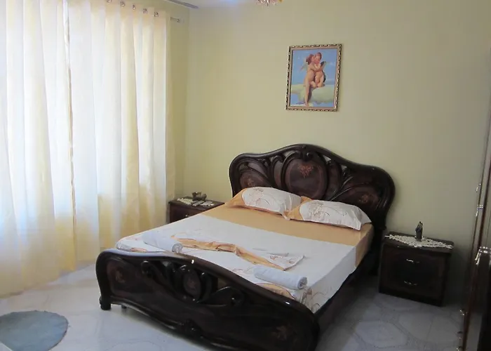 Adi Doga Pensjonat Berat