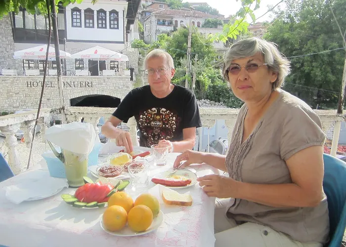 Adi Doga Pensionat Berat